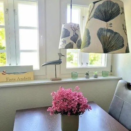 Whg Lichtblick 1 Og Goting Foehr *